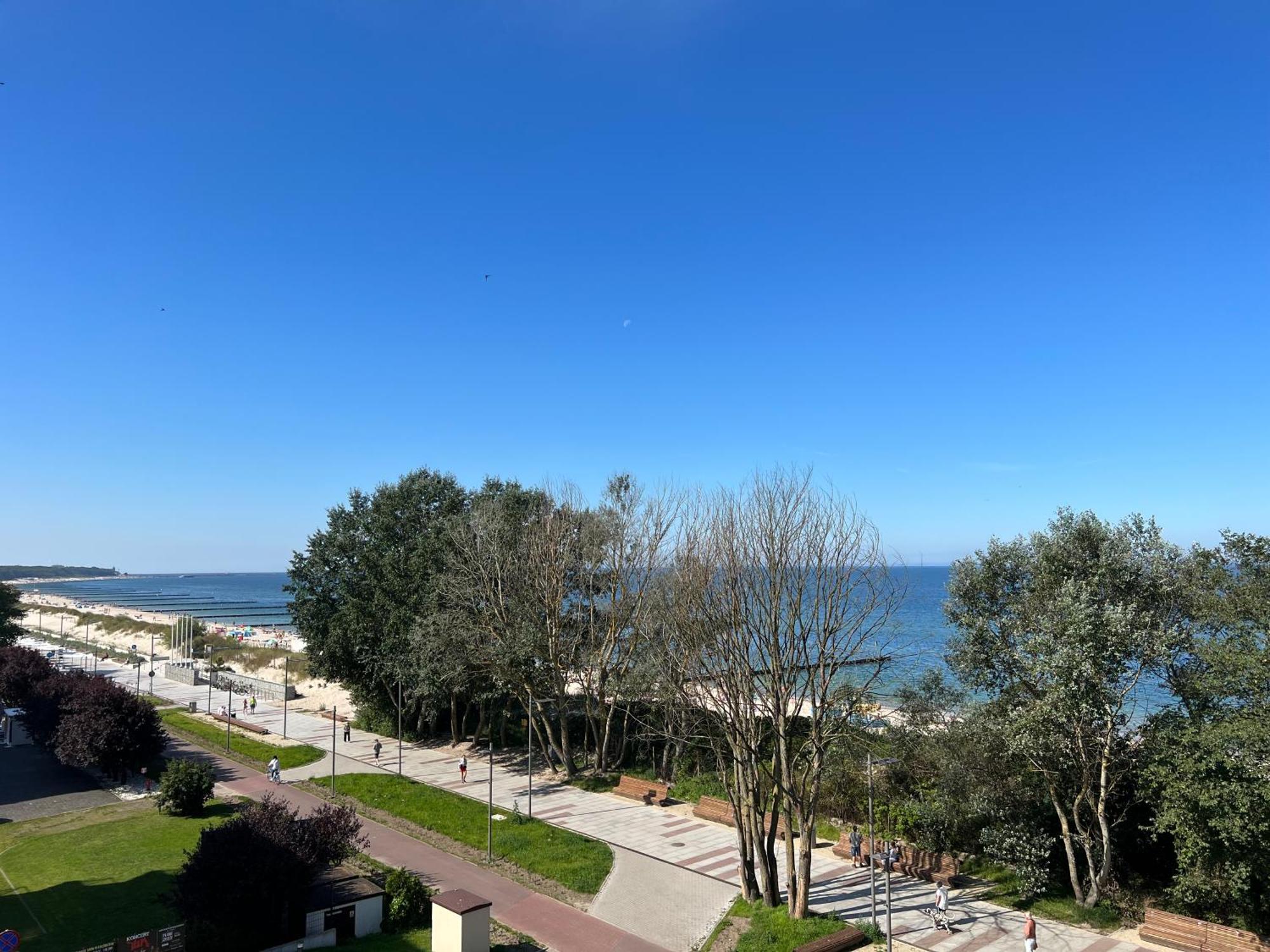 Seaside Park Apartamenty Prywatne Z Widokiem Na Morze Kołobrzeg Exterior foto